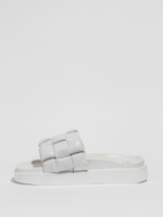 Шлепанцы INUIKII 70104-120 white