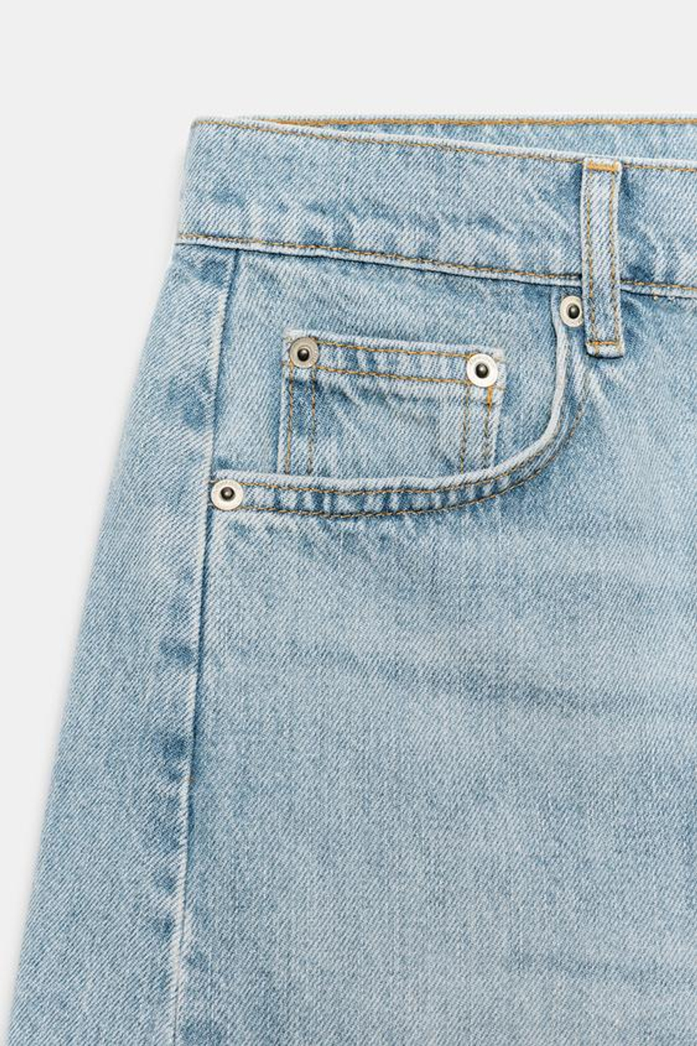 ZARA ДЖИНСОВЫЕ ШОРТЫ RELAXED СО СРЕДНЕЙ ПОСАДКОЙ — ZW COLLECTION, ЛИНЯЛЫЙ СИНИЙ
