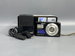 Sony Cyber-shot DSC-W520