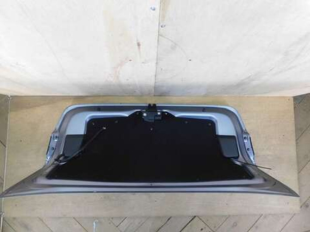 крышка багажника Toyota Corolla NRE210 2021