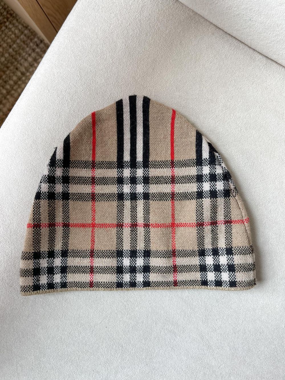 Шапка Burberry