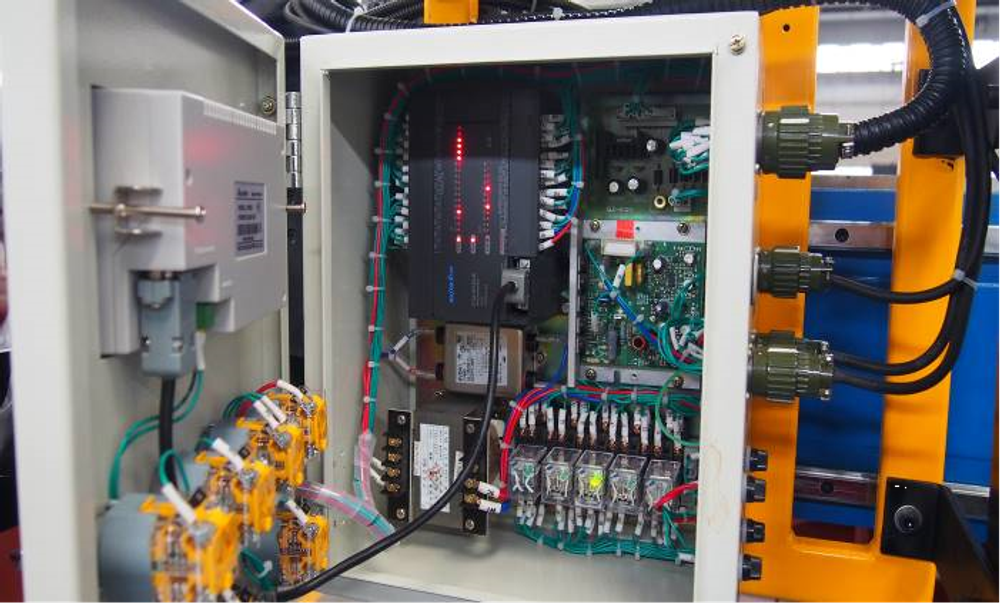Установка сварки продольных швов Hy-Tech ZF-1000 (стандартная оправка от 115мм.)