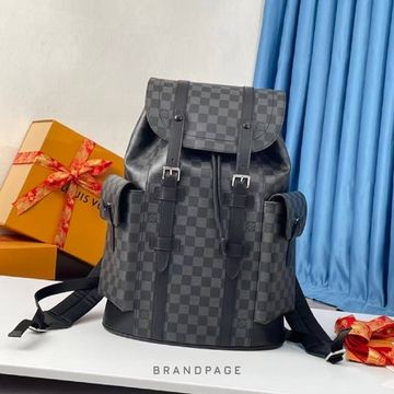 Рюкзак серо-чёрный от Louis Vuitton Christopher MM BP5-809009