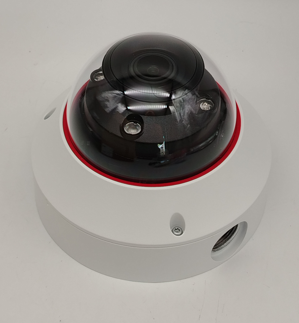 IP-камера купольная уличная Honeywell EQUIP H4W4GR1Y 4Мп моторизованный объектив 2.7-13.5мм ИК IP67
