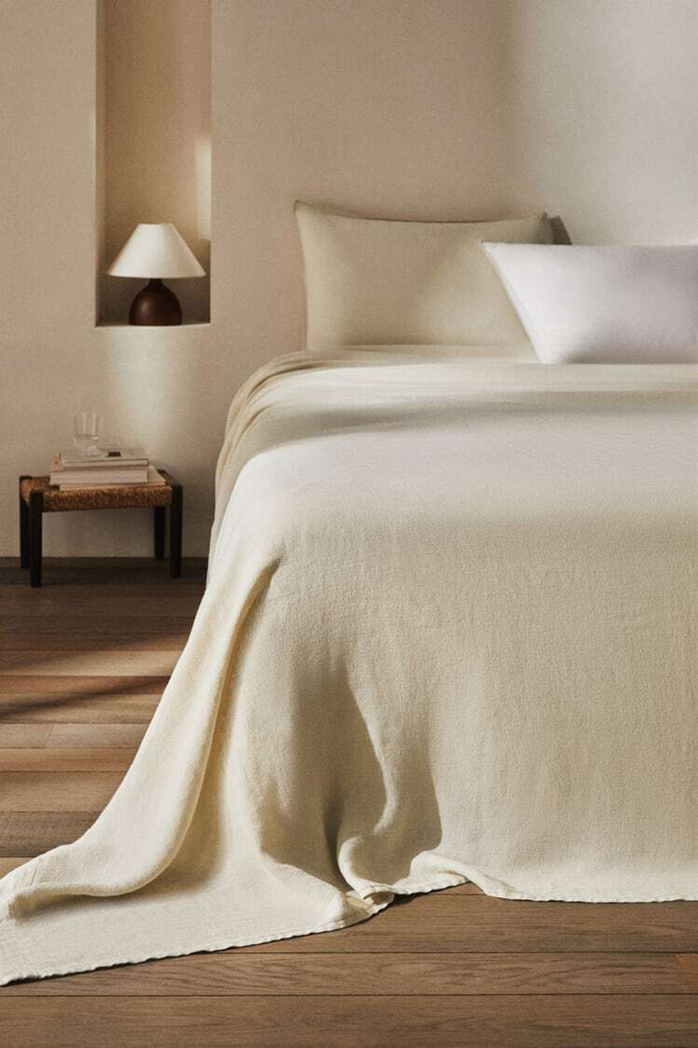 ZARA HOME ПОКРЫВАЛО ИЗ ПОСТИРАННОГО ЛЬНА, ПЕСОЧНЫЙ