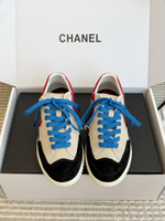 Женские кроссовки Chanel Trainers — красно-синие с кремовыми вставками — фото 2