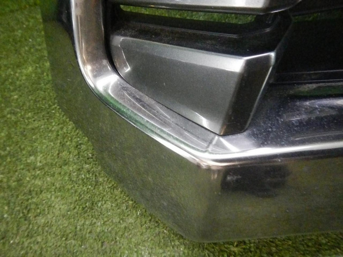 Решетка радиатора Lexus LX 3 (2015-2023)