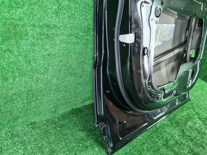 Дверь передняя левая Range Rover Sport 2 (2013-2022)