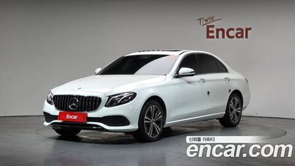 Mercedes-Benz E-Class E220d Avantgarde — 2020