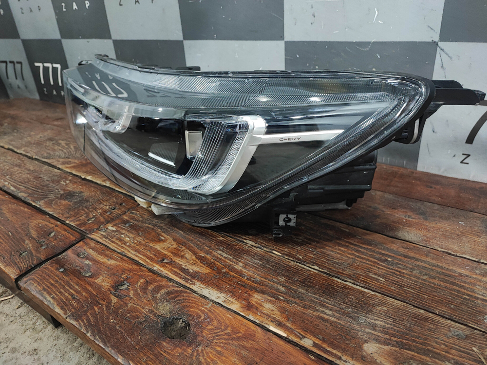 Фара левая LED Chery Tiggo 8 Pro 21-нв Б/У Оригинал 605000234AA
