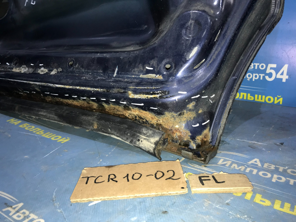 Дверь передняя левая TOYOTA ESTIMA 1999