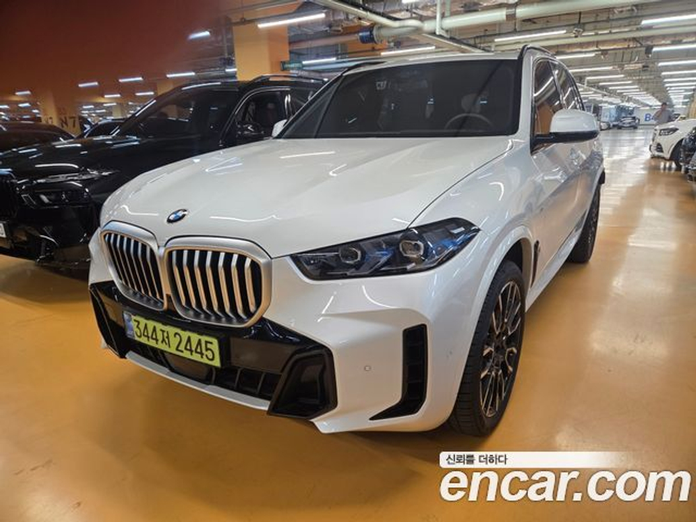 BMW X5 xDrive 40i M Sport — 2025