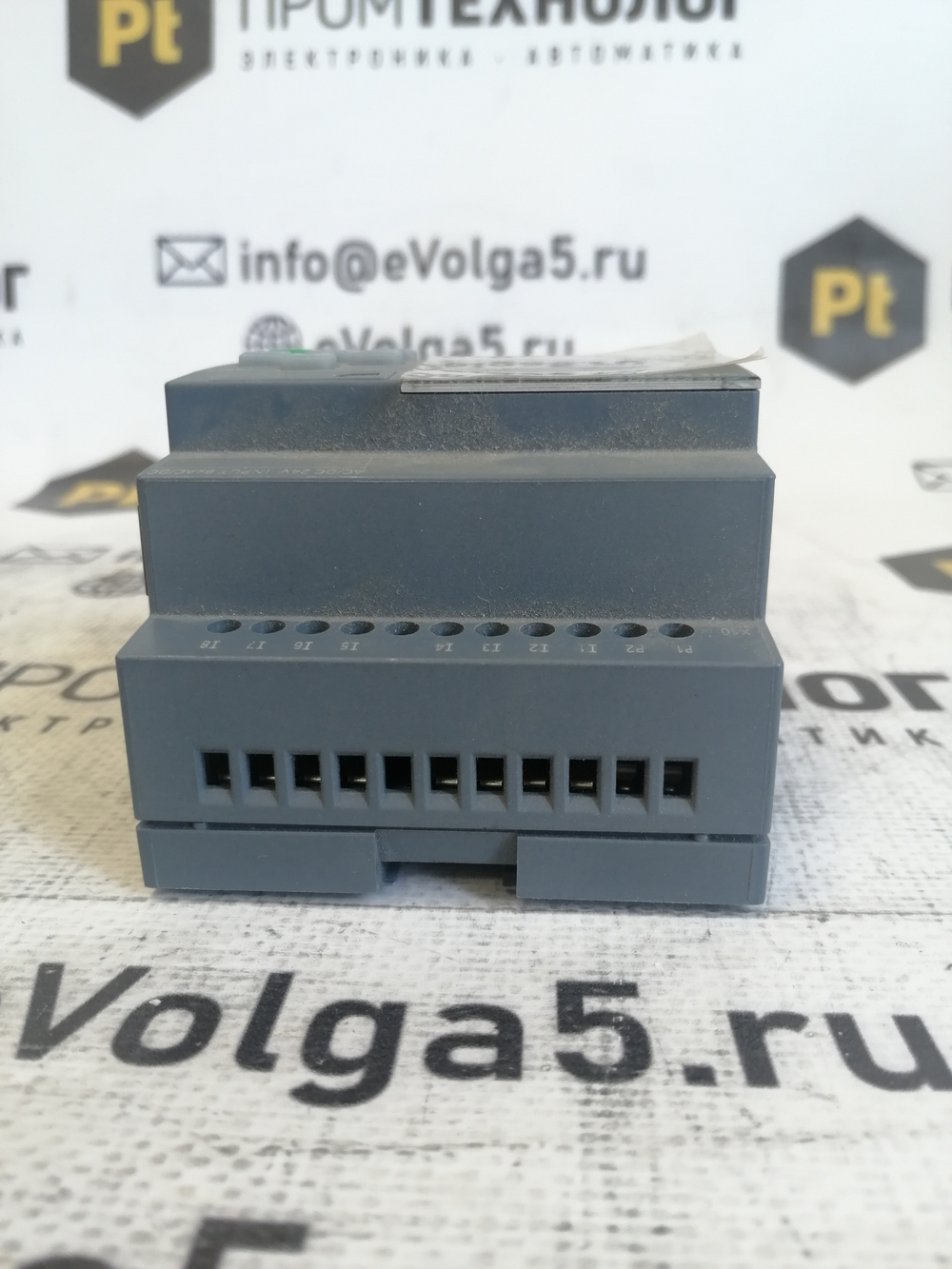 6ED1052-1HB00-0BA8