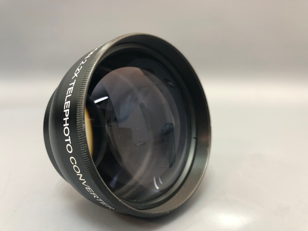 Vivitar HD4 MC AF High Definition 2.2X Telephoto Converter