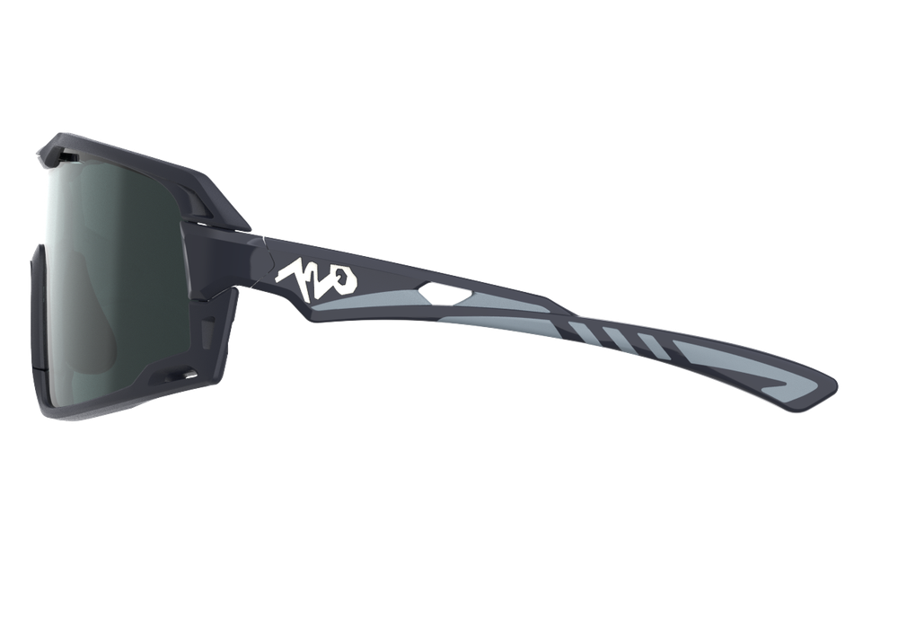 Спортивные очки 720armour Flash / Matte Black / Glossy Black Temple / Polarized Smoke Lens
