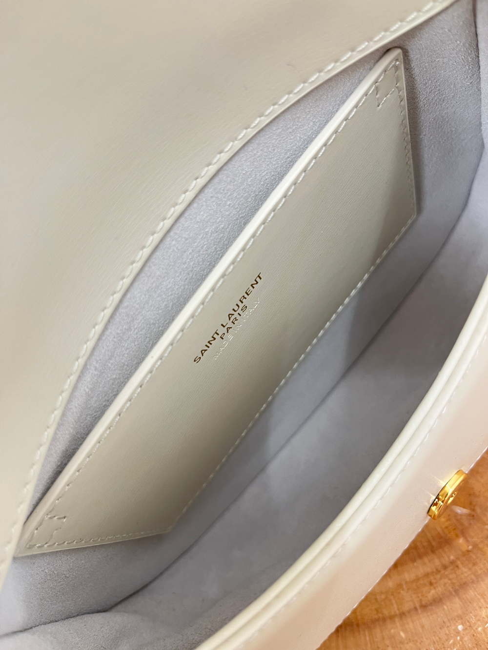 VOLTAIRE TOP HANDLE IN BOX