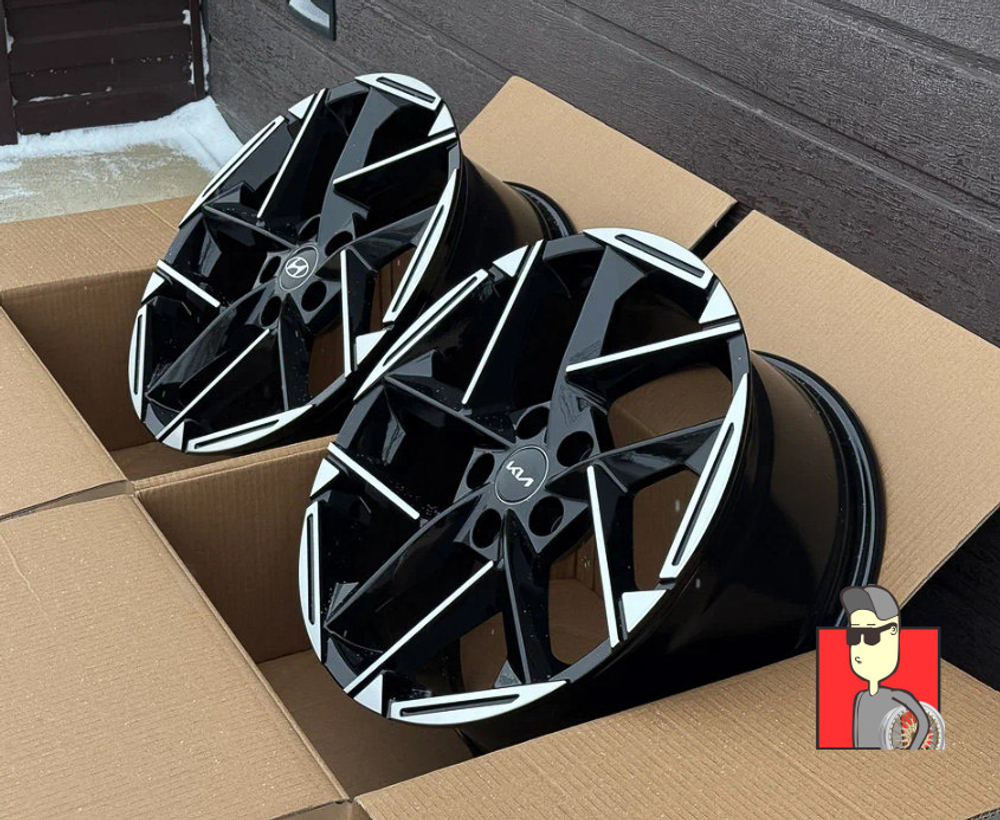 Комплект дисков Hyundai 18x8 et45 5x114.3