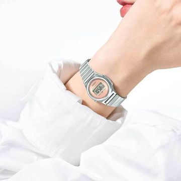 Наручные часы Casio Vintage LA700WE-4AEF