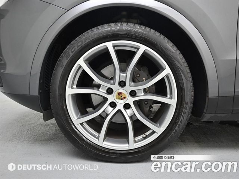 Porsche Cayenne 3.0 Coupe — 2020