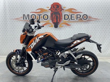 KTM 125 Duke , 2012