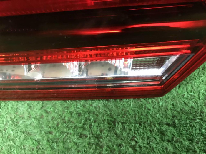Фонарь правый внутренний Mercedes E W212 (13-16)