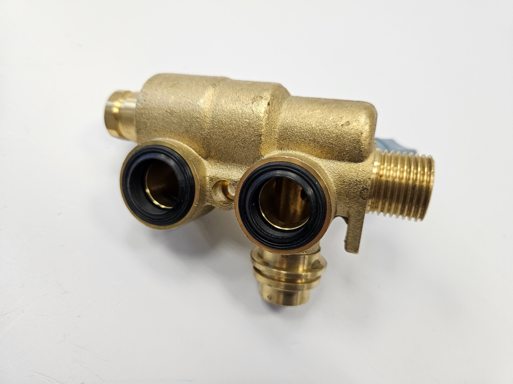 Гидроузел в сборе (правая часть) NAVIEN Heatluxe NGB-210