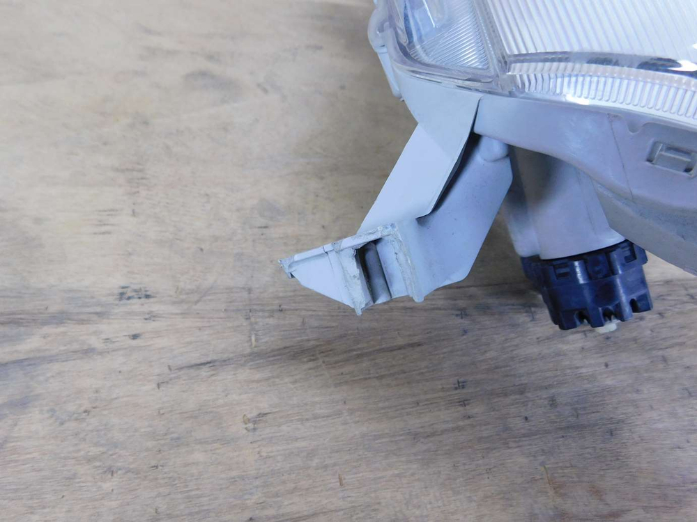 фара левая Toyota Probox NSP160 NCP165 52-279