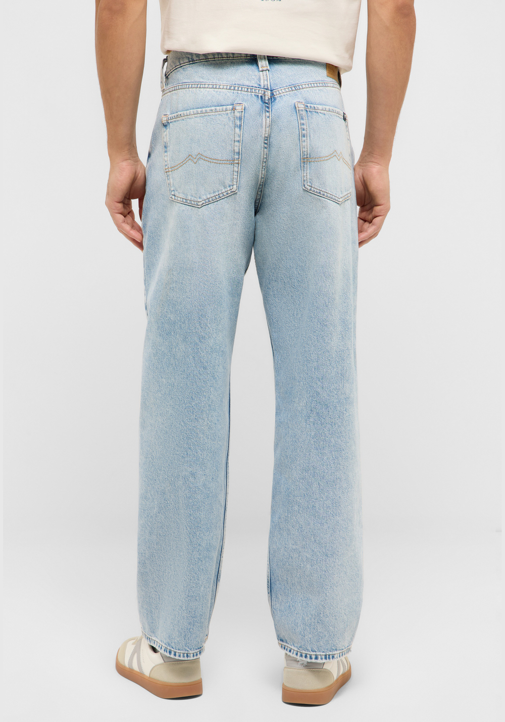 Джинсы Jeff Relaxed Straight 1017449-5000-312