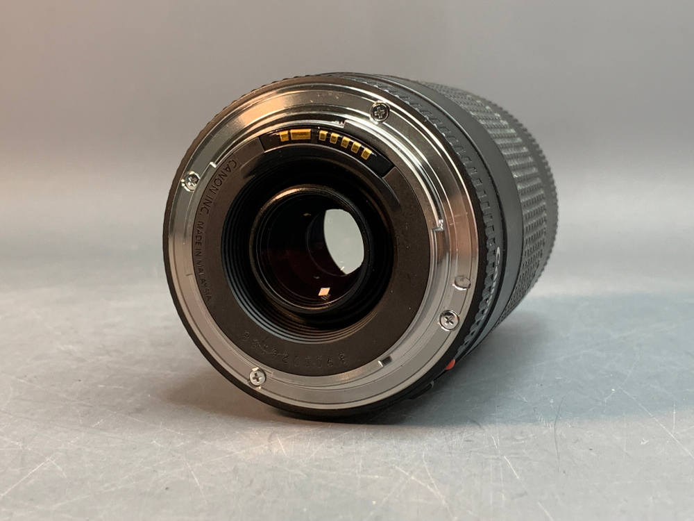 Canon EF 75-300mm 4-5.6 III, изредка шумит при автофокусе