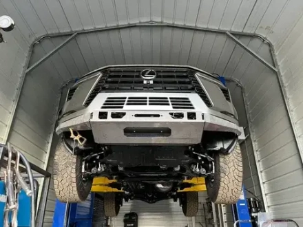 Силовой бампер передний с доп. светом и местом под лебедку для Lexus GX 550 GX550 2024+ Лексус защитный обвес