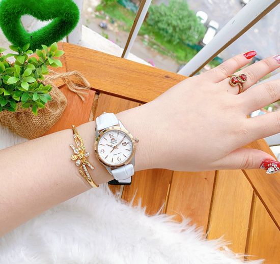 Женские часы Orient FNR1Q003W0