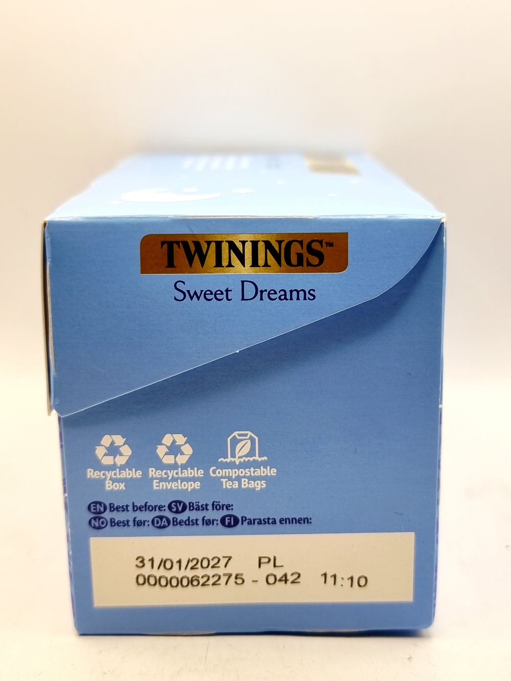 Чай травяной Twinings Sweet Dreams пряное яблоко и ваниль, 20 пакетиков, 30 г (из Финляндии)