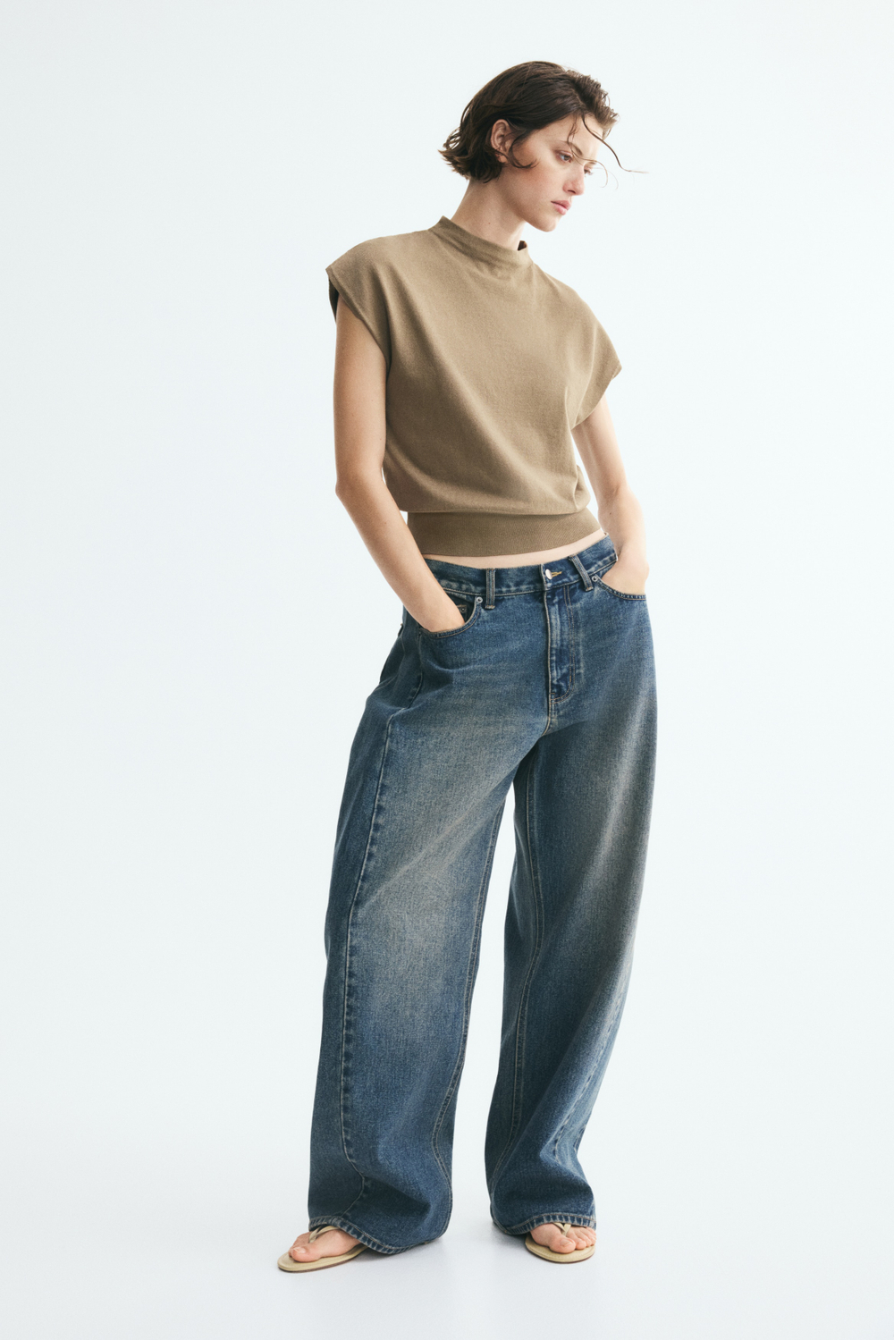 Тонкий трикотажный топ с рукавами-крылышками - H&M