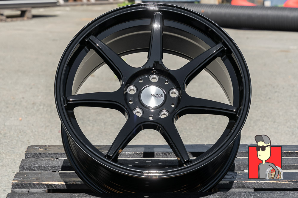 Комплект дисков Advan T7 18x8.5 et35 5x114.3