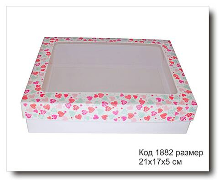 Коробка с окном код 1882 размер 21х17х5 см