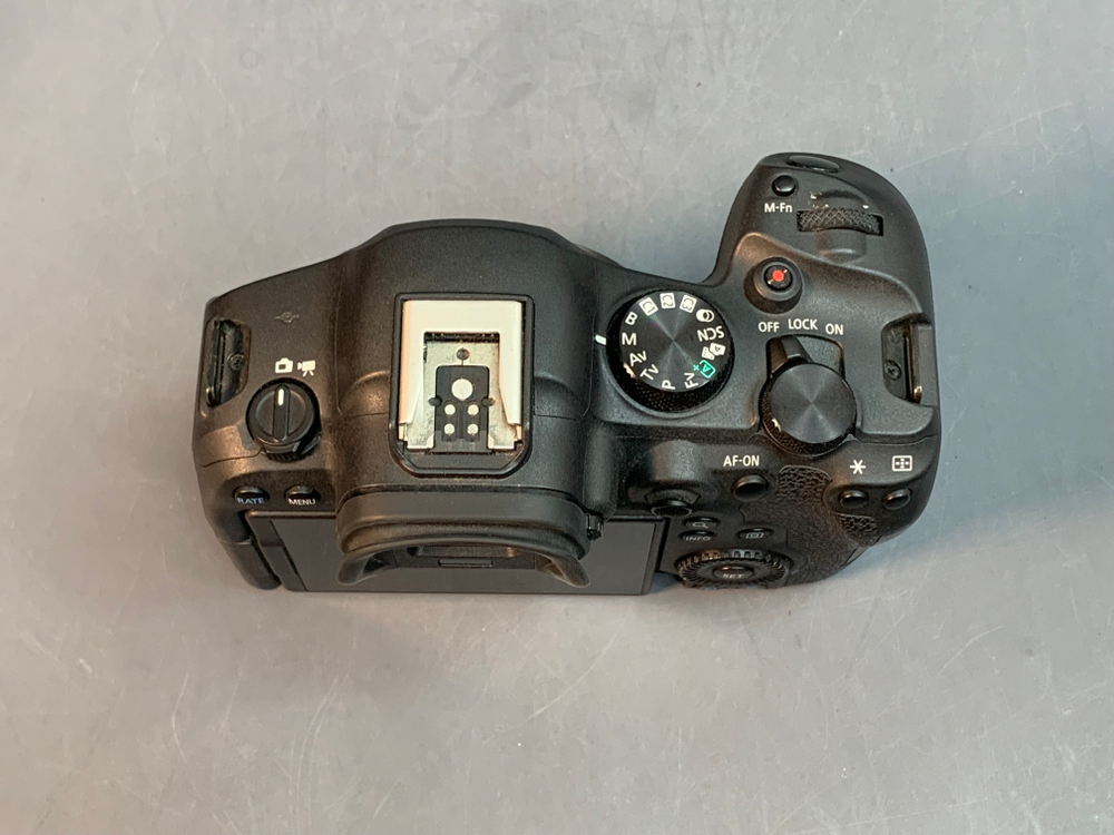 Canon EOS R6 Mark II 8.000 кадров