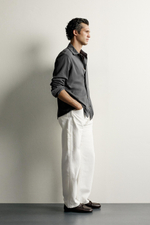 РУБАШКА REGULAR FIT ИЗ ПИКЕ С ЭФФЕКТОМ ПОТЕРТОСТИ — ZARA