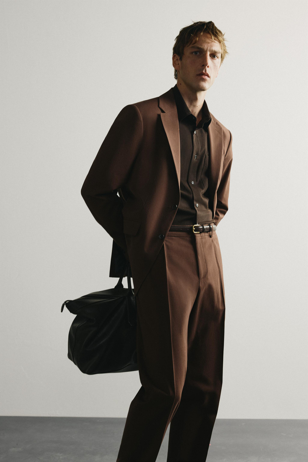 КОСТЮМНЫЕ БРЮКИ REGULAR FIT — ZARA
