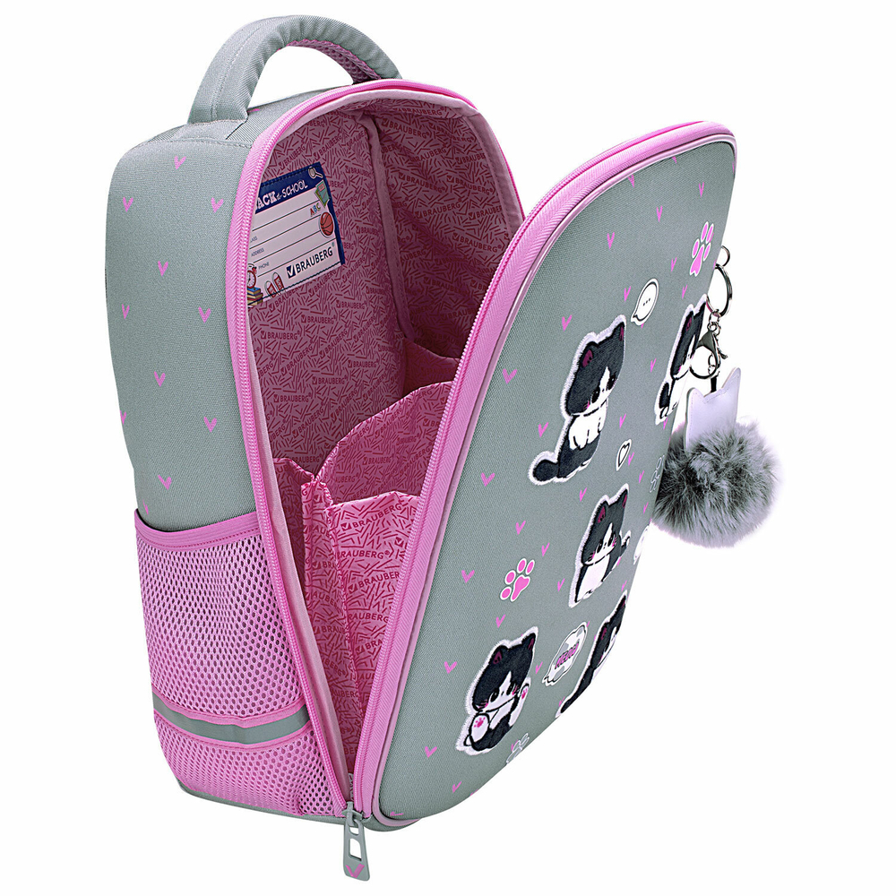Ранец BRAUBERG LIGHT, 1 отделение, с брелоком, "Cat patches", плюшевые нашивки, 36х26х13 см, 272030