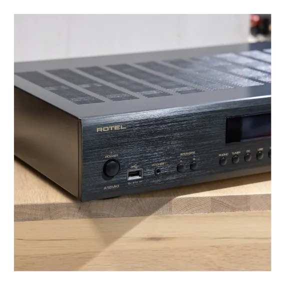 Rotel A12MKII Black