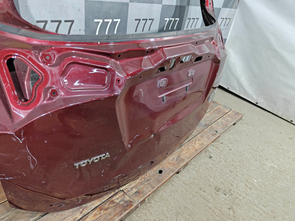 Крышка багажника Toyota RAV4 IV (XA40) 15-19 Б/У Оригинал 670050R270
