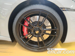 Porsche 911 Carrera 4 GTS Cabriolet — 2023