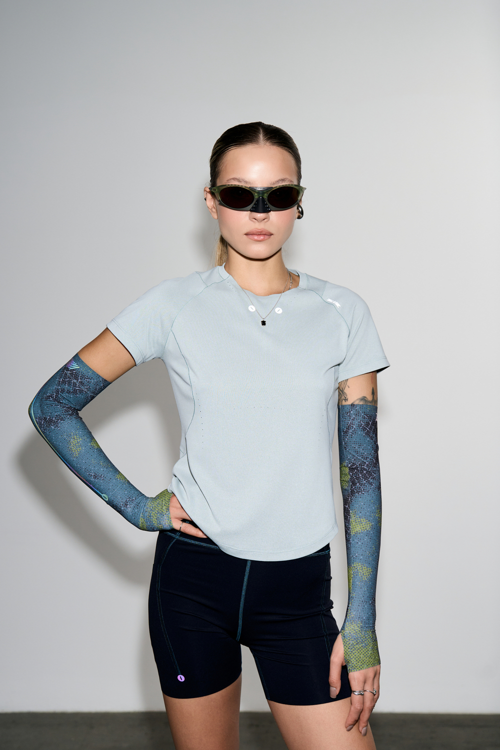 Нарукавники Blue Monte Sports Sun Protective Arm Sleeves "Mountain News Green"