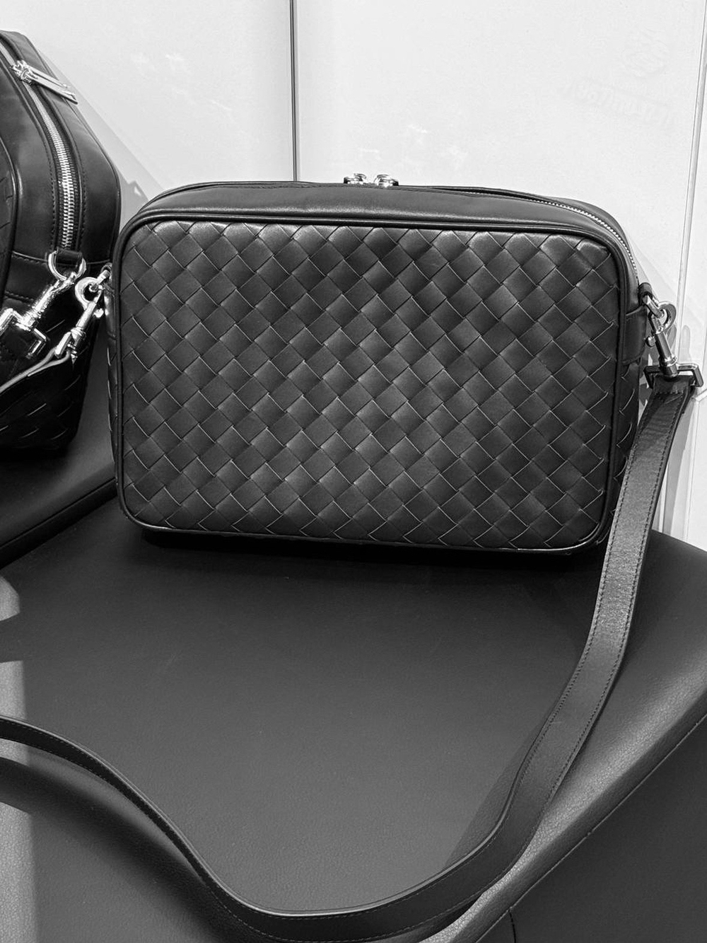 Клатч-Сумка через плечо Bottega Veneta