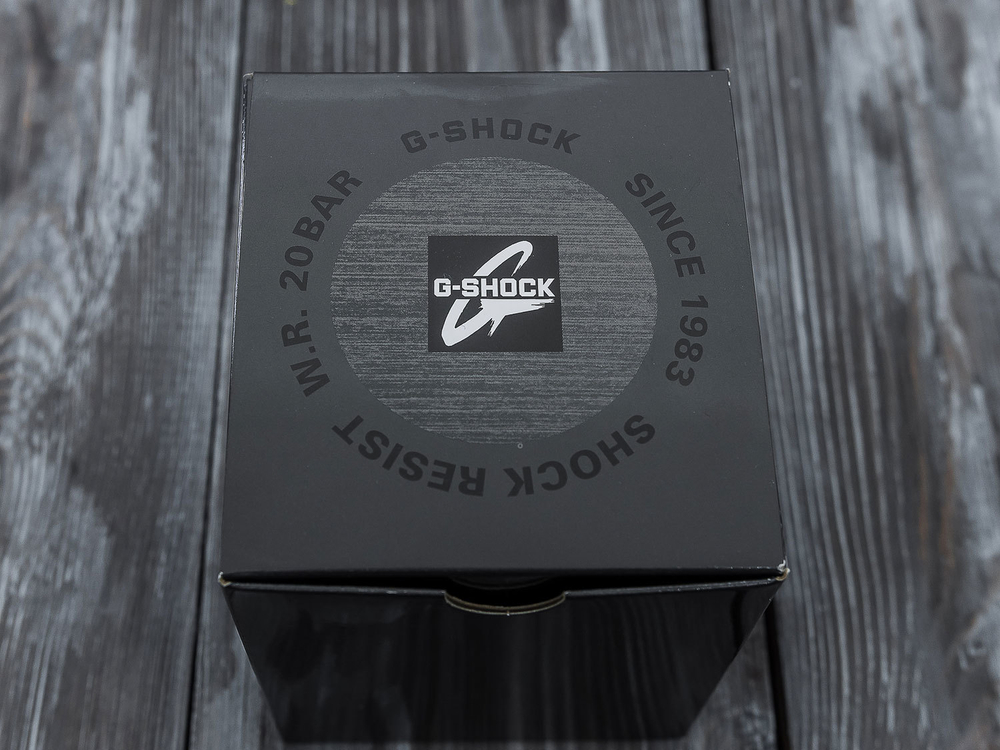 Японские наручные часы Casio G-SHOCK GST-W110-1A