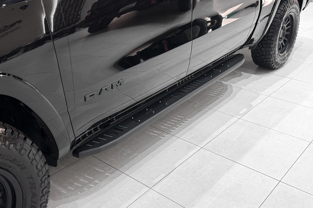 Пороги BMS Travel для Додж Рам 1500 TRX Crew Cab 2018-2026 (2шт.)