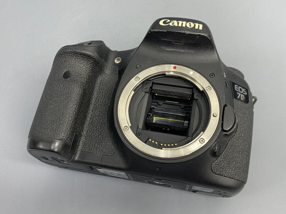 Canon EOS 7D 75.000 кадров
