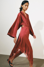 АТЛАСНОЕ ПЛАТЬЕ С КРУЖЕВОМ — ZW COLLECTION — ZARA