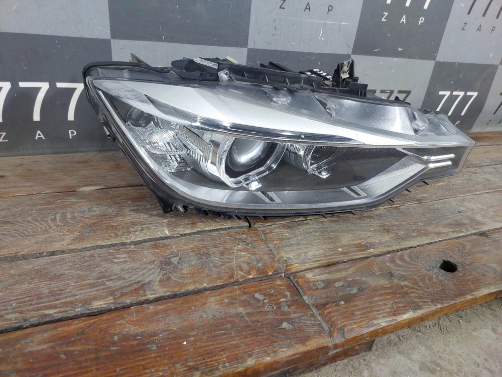 Фара правая ксенон BMW 3-Series (F30) 11-16 Б/У Оригинал 63117314532