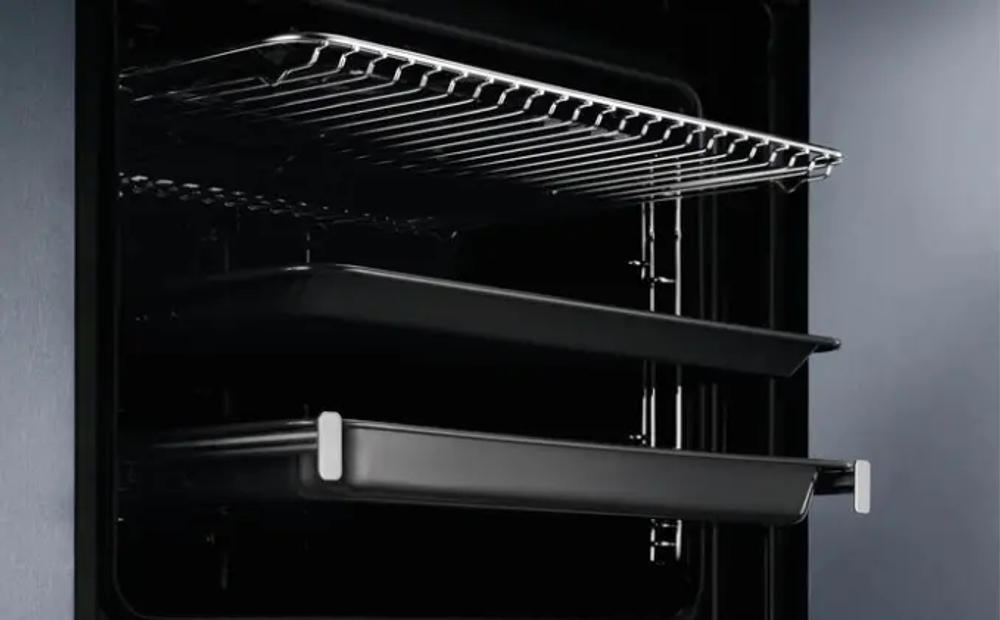 Духовой шкаф Electrolux OKC8H39WX